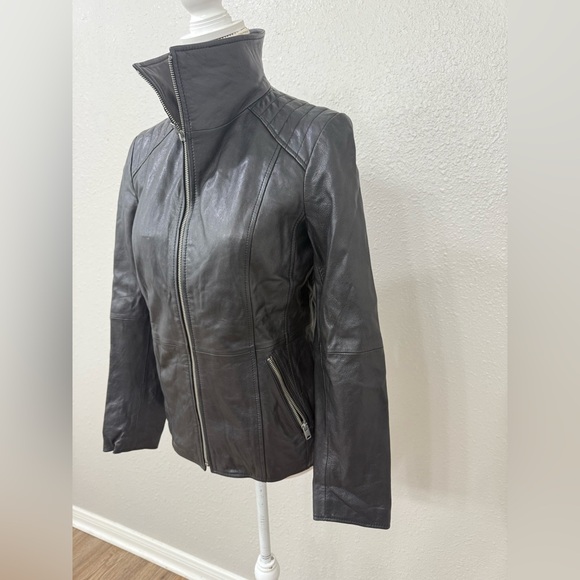 New Marc New York Andrew Marc Black Leather Jacket Size S NWT - Picture 3 of 11